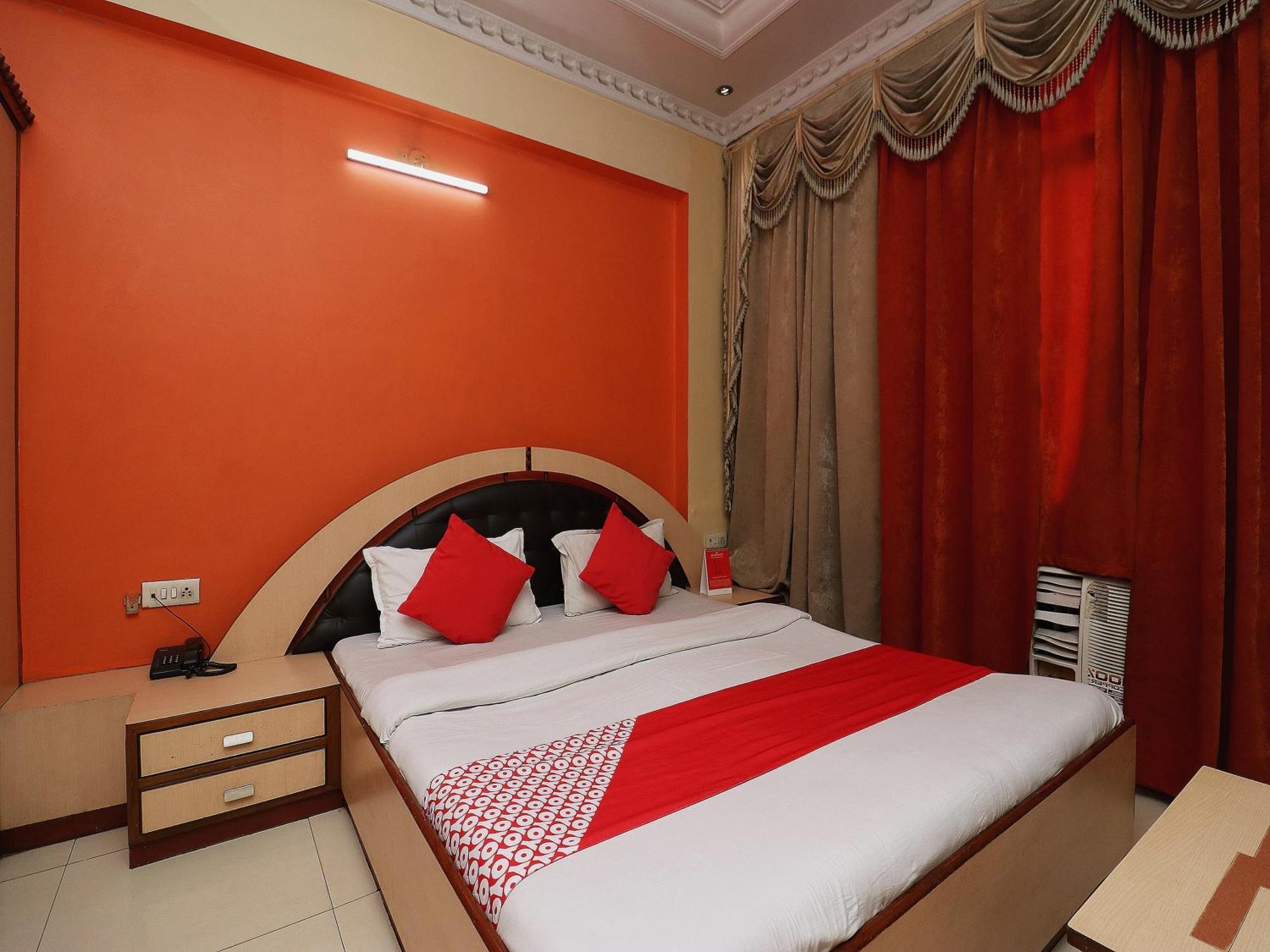 Hotel O Akash Regency Dhanbād Buitenkant foto
