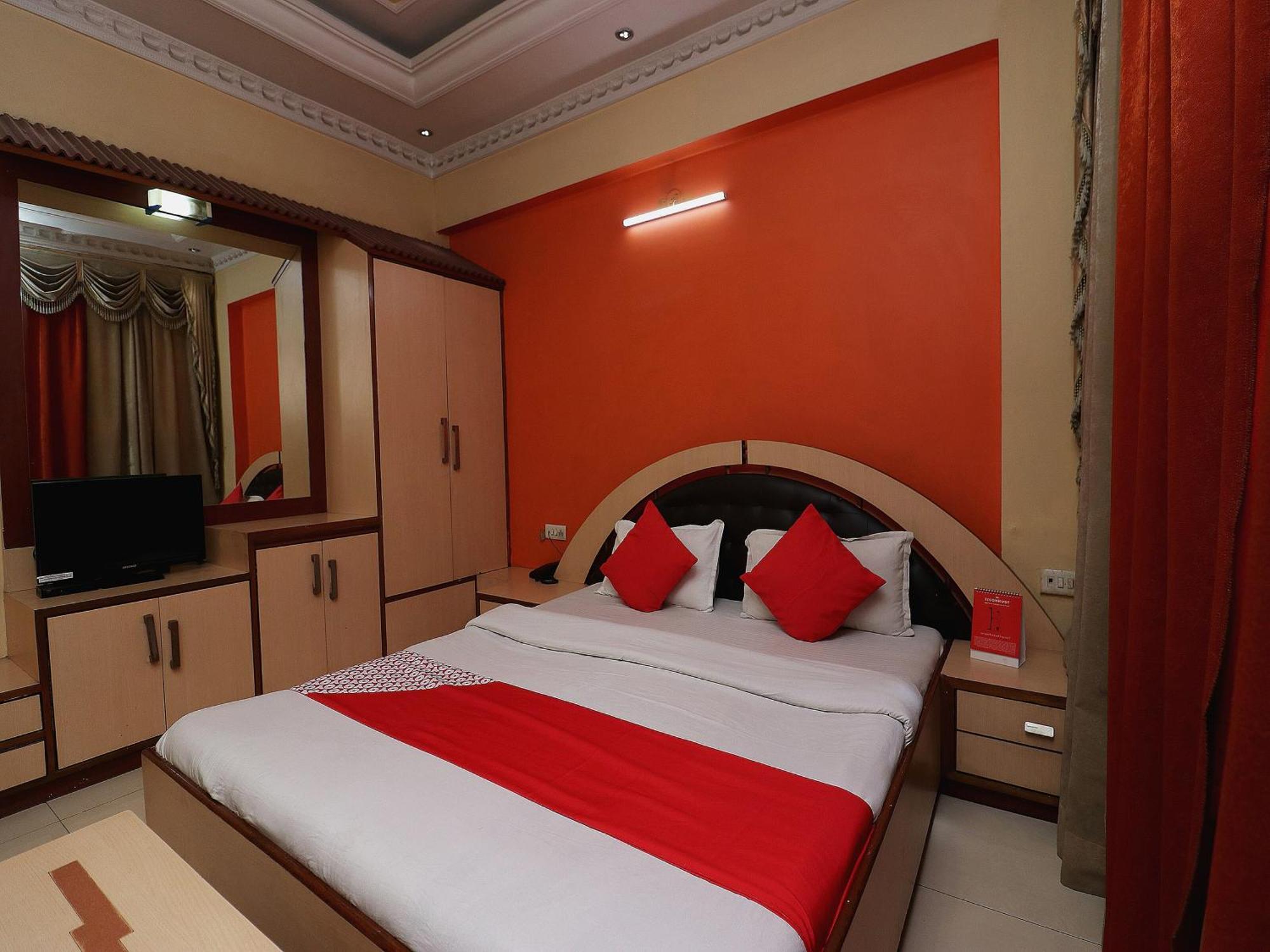 Hotel O Akash Regency Dhanbād Buitenkant foto